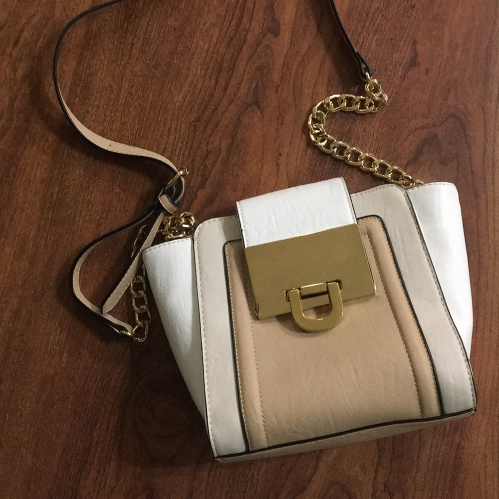 Crossbody bag